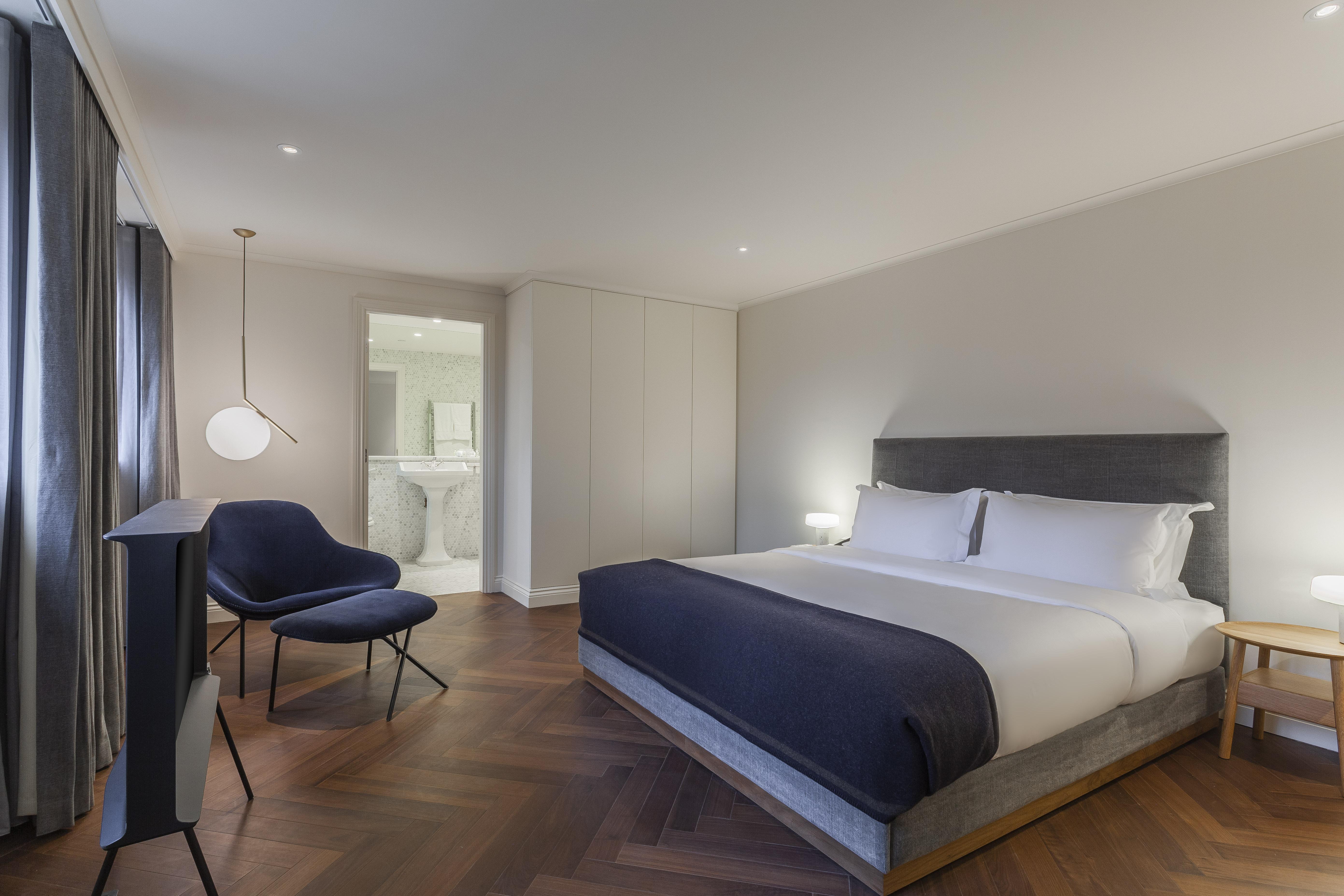 The Roseate Reading Hotel Exterior foto A bedroom at the hotel